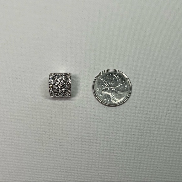 Vintage Silver Tone Rhinestone Hoop Clip On Earrings - Picture 9 of 9